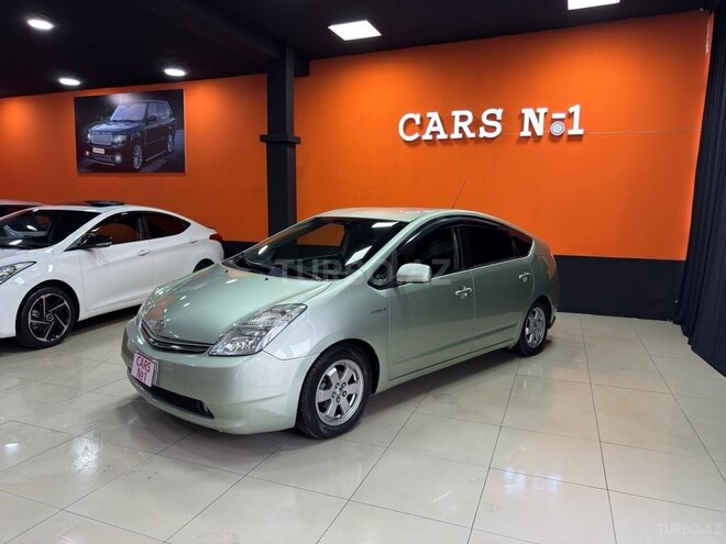 Toyota Prius-2