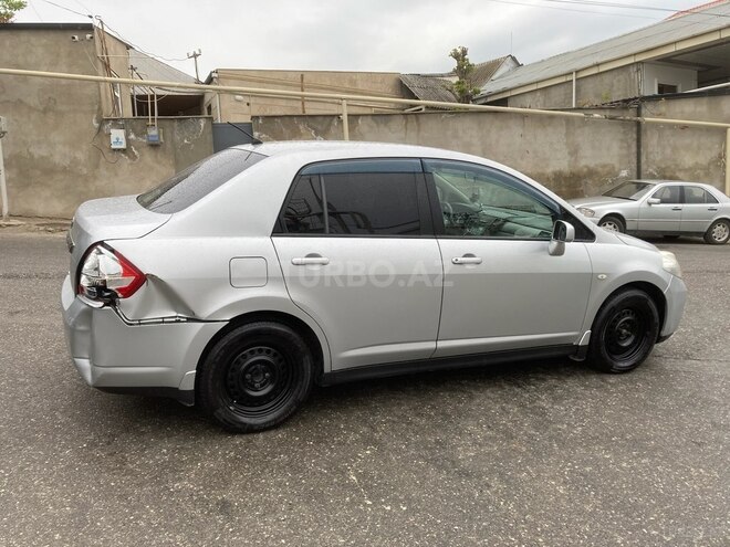 Nissan Tiida 2011, 118,500 km - 1.5 l - Bakı