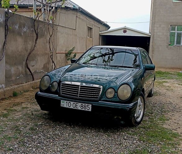 Mercedes E 300 d 1997, 450,000 km - 3.0 l - Sumqayıt