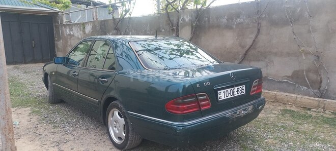 Mercedes E 300 d 1997, 450,000 km - 3.0 l - Sumqayıt