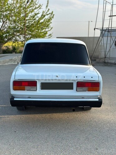 LADA (VAZ) 2107 2007, 80,000 km - 1.6 л - Salyan