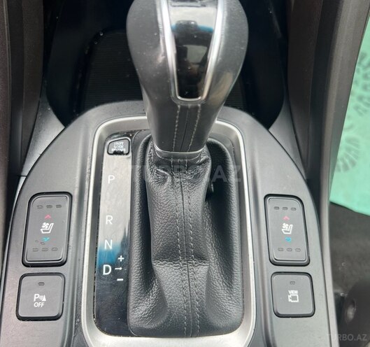 Hyundai Santa Fe 2018, 70,000 km - 2.0 l - Bakı