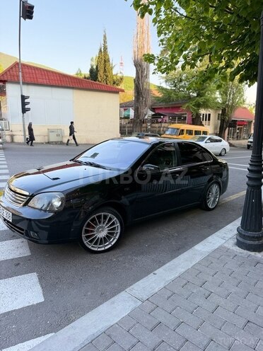 Chevrolet Lacetti 2005, 360,000 km - 1.8 l - Şəki