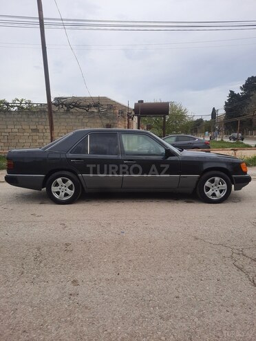 Mercedes E 200 1990, 190,000 km - 2.0 l - Bakı
