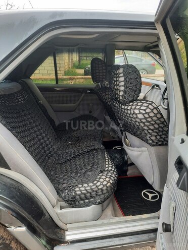 Mercedes E 200 1990, 190,000 km - 2.0 l - Bakı