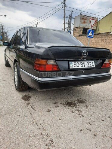 Mercedes E 200 1990, 190,000 km - 2.0 l - Bakı