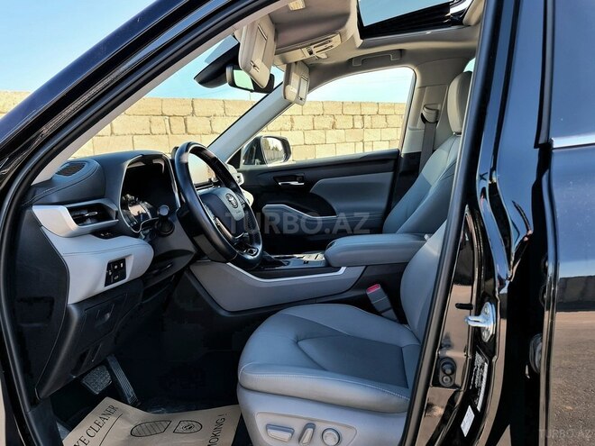 Toyota Highlander 2021, 54,000 km - 2.5 l - Bakı