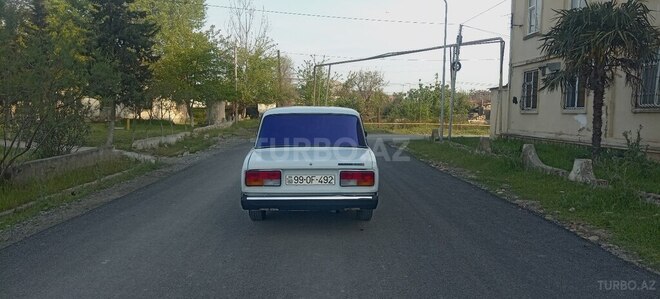 LADA (VAZ) 2107 2004, 85,896 km - 1.6 l - Salyan