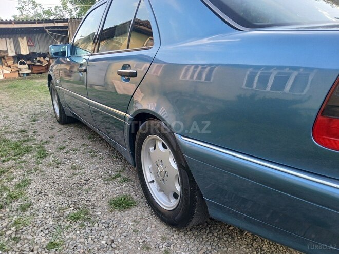 Mercedes C 180-5