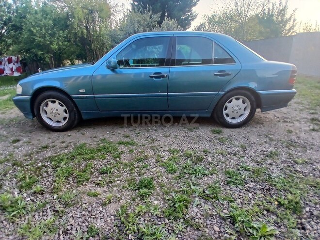 Mercedes C 180-9