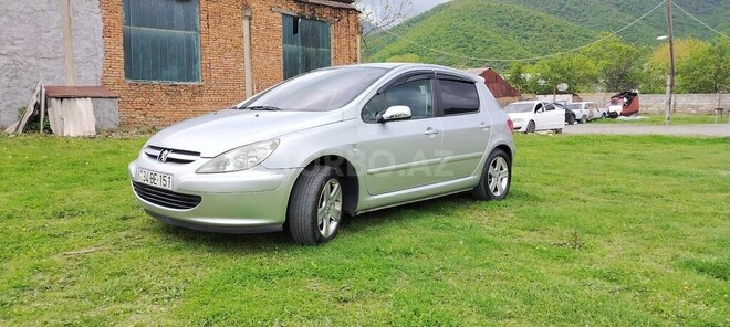 Peugeot 307 2005, 175,000 km - 2.0 l - Qax