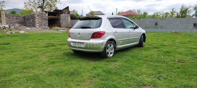 Peugeot 307 2005, 175,000 km - 2.0 l - Qax
