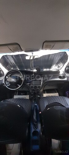 Ford Focus 2000, 245,000 km - 2.0 l - Bakı