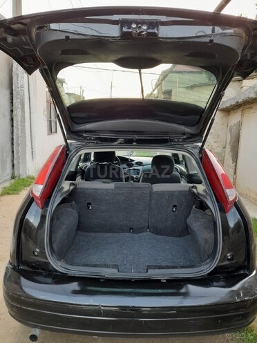 Ford Focus 2000, 245,000 km - 2.0 l - Bakı