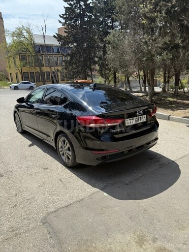 Hyundai Elantra 2018, 82,750 km - 2.0 л - Bakı
