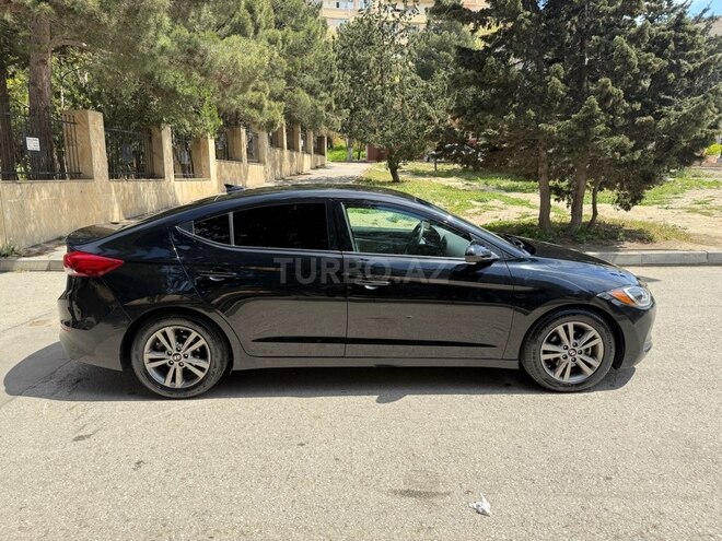 Hyundai Elantra 2018, 82,750 km - 2.0 л - Bakı