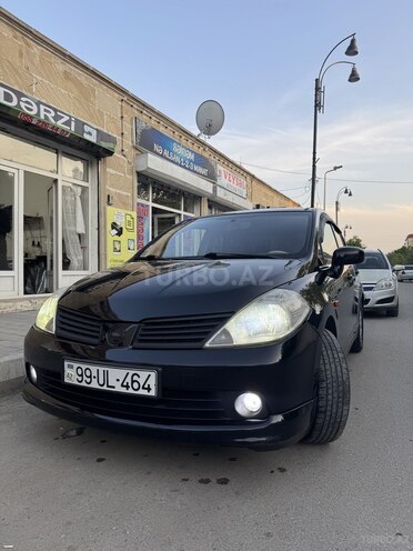 Nissan Tiida 2006, 332,528 km - 1.8 л - Yevlax