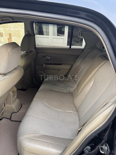 Nissan Tiida 2006, 332,528 km - 1.8 л - Yevlax