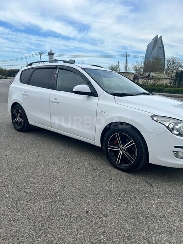 Hyundai i30 2010, 33,300 km - 1.6 l - Bakı
