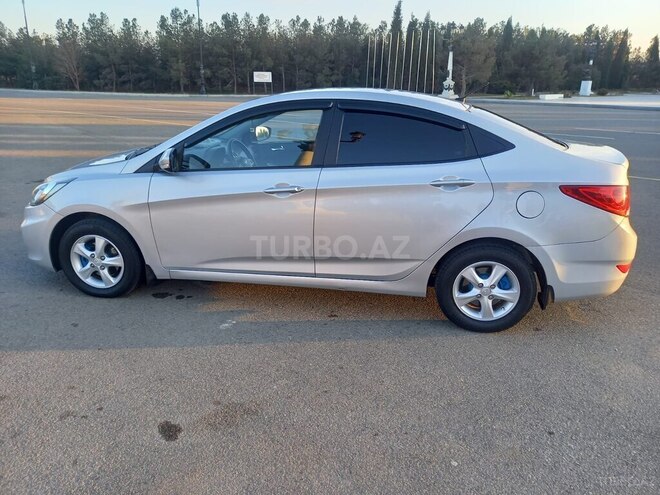 Hyundai Accent 2013, 183,000 km - 1.4 l - Gəncə