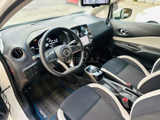 Nissan Note-9