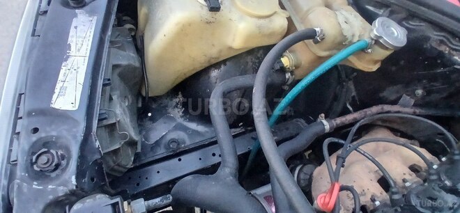 Mercedes 190 1989, 456,789 km - 2.0 l - Salyan
