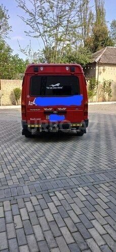 Ford Transit-7