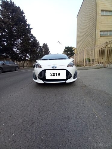 Toyota Aqua 2019, 68,000 km - 1.5 l - Bakı