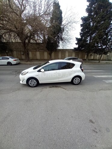 Toyota Aqua 2019, 68,000 km - 1.5 l - Bakı