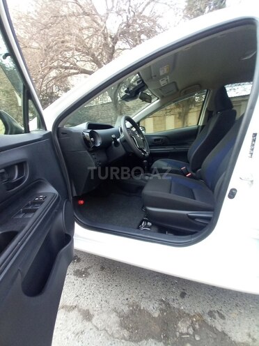 Toyota Aqua 2019, 68,000 km - 1.5 l - Bakı