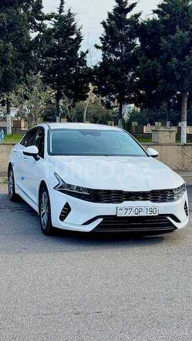 Kia K5-1