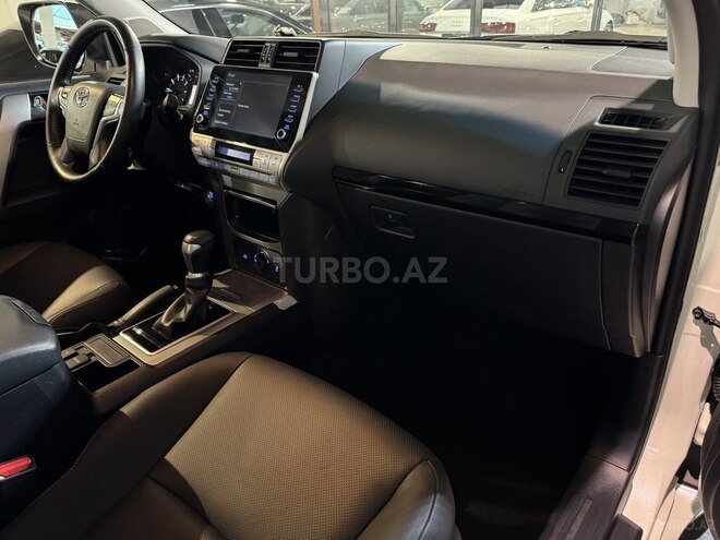 Toyota Land Cruiser Prado 2022, 7,100 km - 2.7 л - Bakı