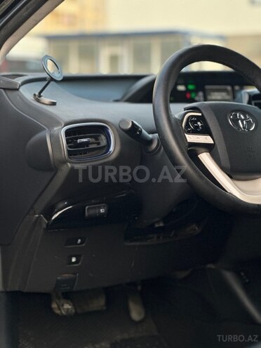 Toyota Prius 2016, 130,000 km - 1.8 l - Bakı
