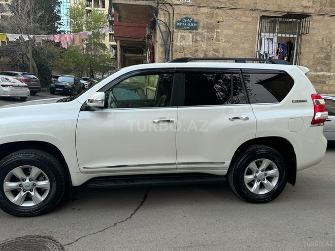 Toyota Land Cruiser Prado 2011, 231,258 km - 2.7 l - Bakı