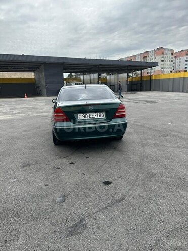 Mercedes C 240 2001, 377,000 km - 2.4 l - Bakı
