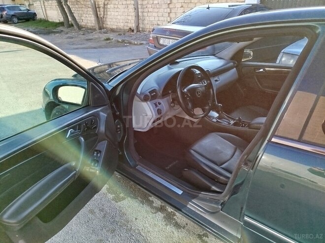 Mercedes C 240 2001, 377,000 km - 2.4 l - Bakı