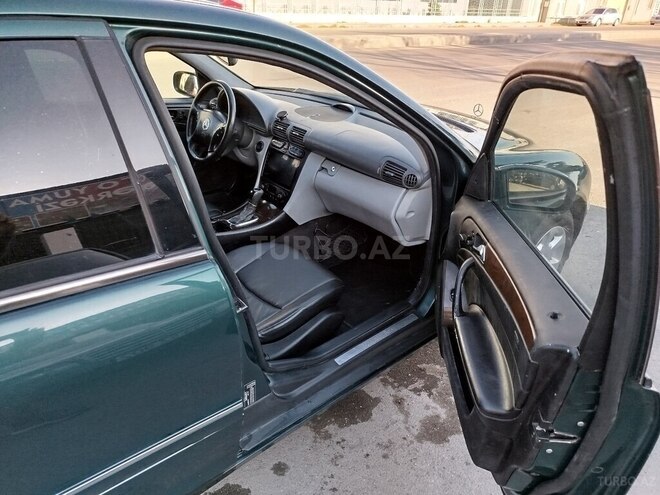 Mercedes C 240 2001, 377,000 km - 2.4 l - Bakı