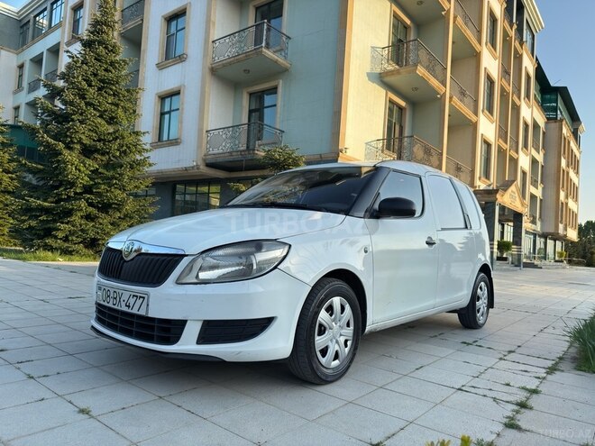 Skoda Praktik 2012, 370,000 km - 1.4 l - Balakən