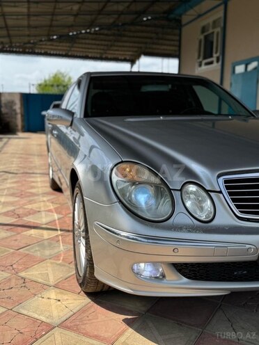 Mercedes E 240 2004, 270,000 km - 2.6 l - Bakı