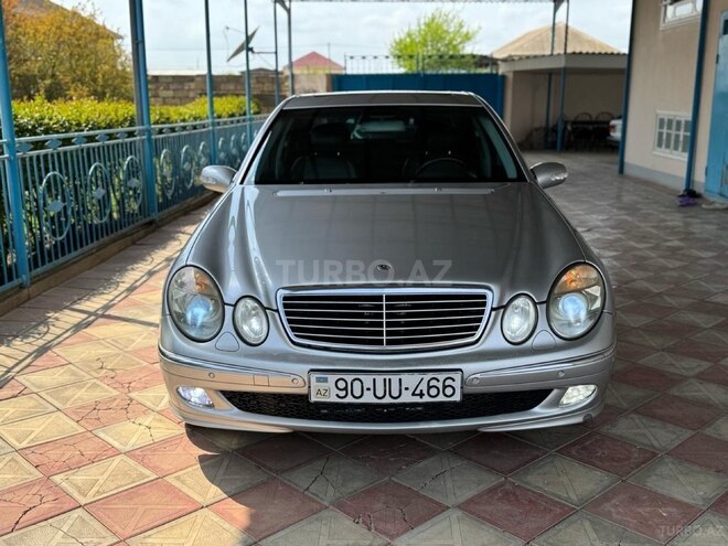 Mercedes E 240 2004, 270,000 km - 2.6 l - Bakı