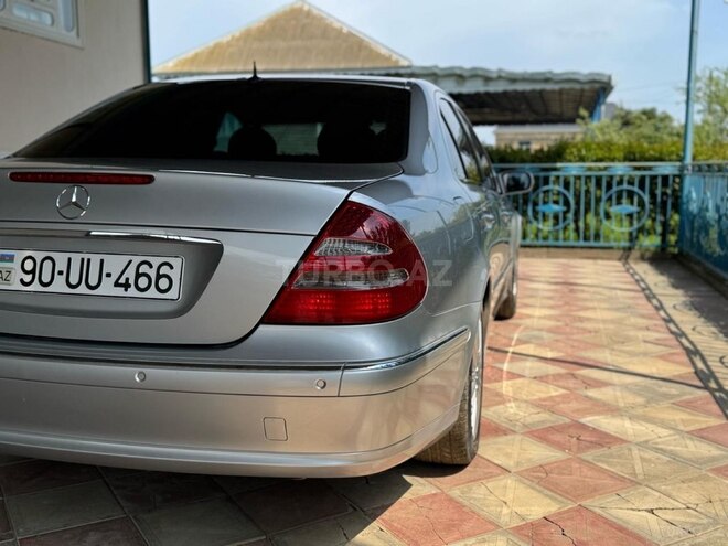 Mercedes E 240 2004, 270,000 km - 2.6 l - Bakı