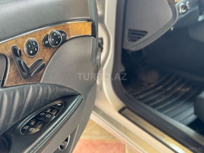 Mercedes E 240 2004, 270,000 km - 2.6 l - Bakı