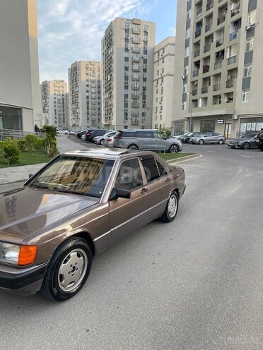 Mercedes 190 1991, 330,259 km - 2.0 л - Bakı