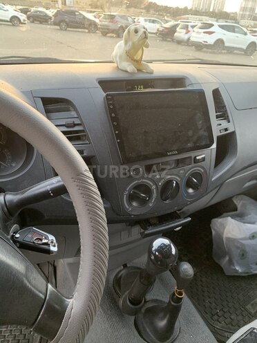 Toyota Hilux 2008, 326,000 km - 2.5 л - Bakı