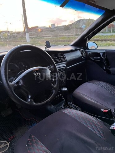 Opel Vectra 1996, 327,806 km - 2.0 l - Bakı