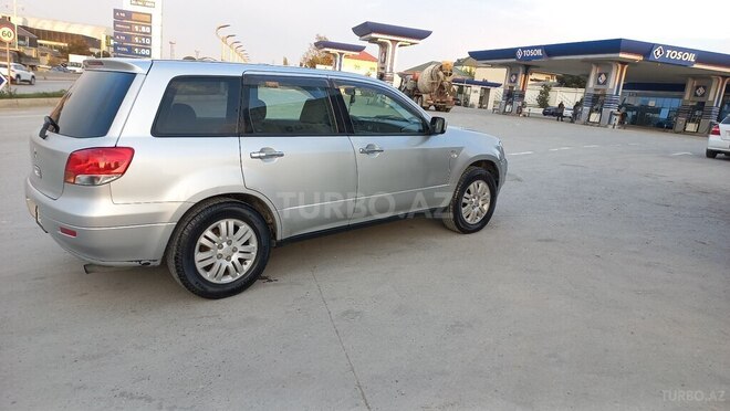 Mitsubishi Airtrek 2001, 350,000 km - 2.4 л - Bakı