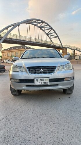 Mitsubishi Airtrek 2001, 350,000 km - 2.4 л - Bakı