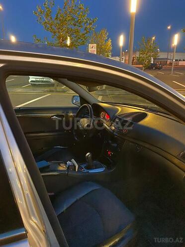 Mercedes E 220 d 2003, 500,000 km - 2.2 л - Bakı