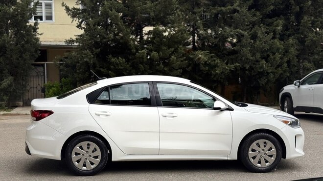 Kia Rio 2019, 110,000 km - 1.6 l - Bakı