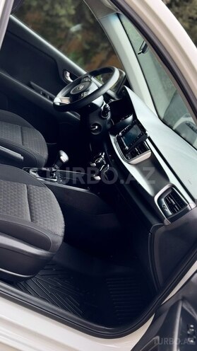 Kia Rio 2019, 110,000 km - 1.6 l - Bakı